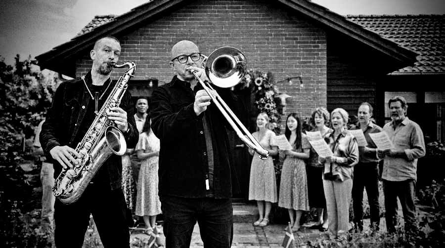 ring til jakob for tilbud på morgenmusik
